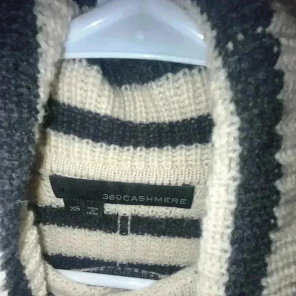360 Cashmere women’s cashmere striped turtleneck - Picture 4 of 4